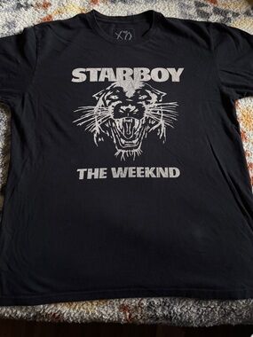 The Weeknd black 2016 Starboy Panther XO Graphic tee men’s Size L.